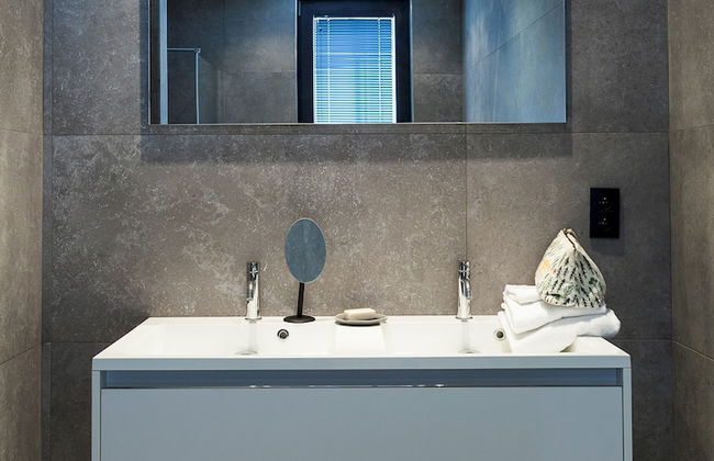 Unit 5 - Trendy Smart Home Triplex Private Garden & Parking - Foto 26