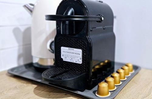 Modern BohoTropical apartment with terrace - Foto 6