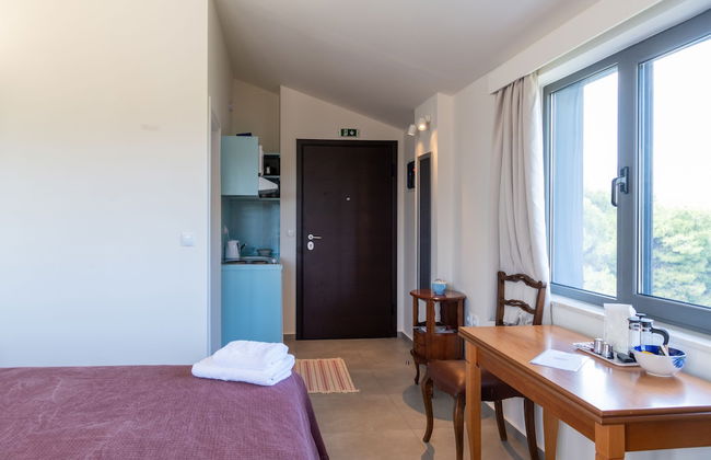 CHROMA Lodge Pikermi - Foto 46