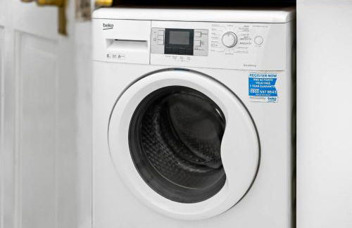 Stylish Four Bedroom House - Garden - Parking - Great Barr 110F - Foto 34