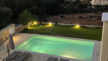 Blue Villa - Photo 5