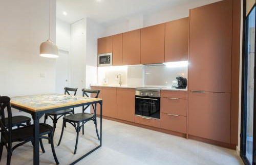 FLORIT FLATS - Stylish Valencia Ceramic Apartments with Free Bicycles by the Joaquin Sorolla Station - Photo 60