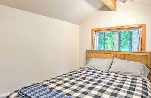 The River House with Deck, on McKenzie River! - Foto 12