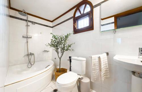 Eden Park Sozopoli - 7 BDR Beach Villa - Yard - Foto 43