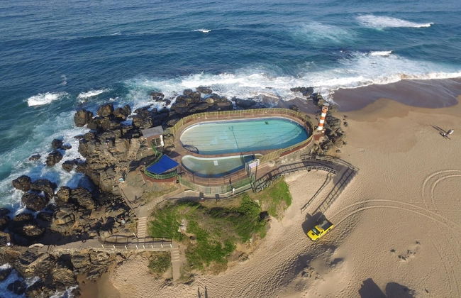 Beachfront Cabanas - Photo 35