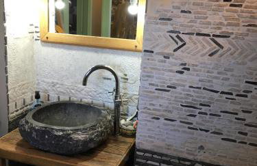 Poseidon House - Photo 18