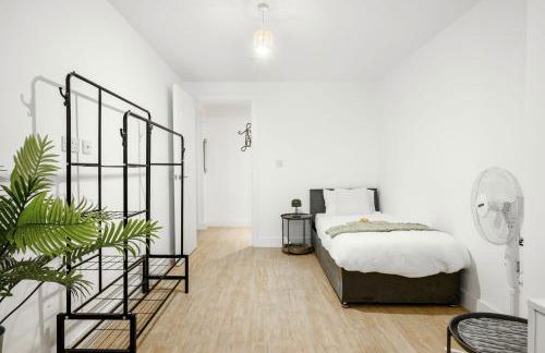 Spacious 5-Bed Apartment for Groups · Free Parking - Foto 5