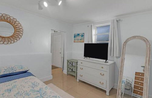 7-Person Luxury Spa, Fenced Paradise, Beach Vibes - Foto 5