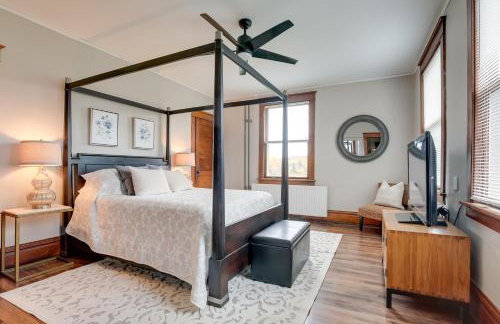 Spacious Home in Ramsay: 9 Smart TVs + Pool Table! - Foto 16