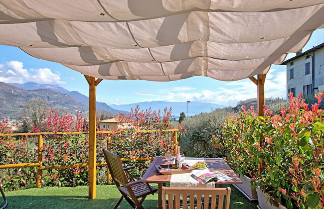 Caffe Priscilla House Parking & Lakeview - Foto 21