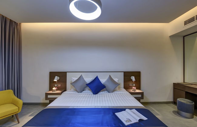 Abar Hotel Apartments - Photo 12