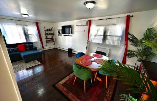 Bright & cozy 2nd Floor Apartment Close to NYC - Foto 31