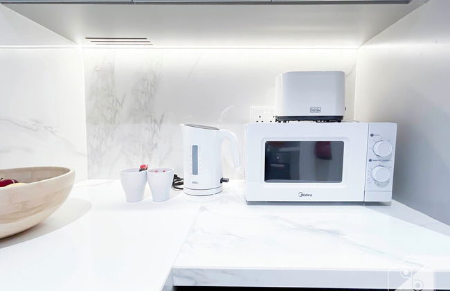 Gorgeous 1B Apt With Balcony in Azizi Fawad - Foto 22