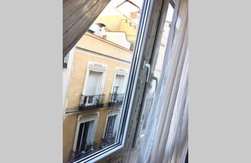 Estudio Estilo Nórdico Madrid (Malasaña Gran Vía) - Foto 5