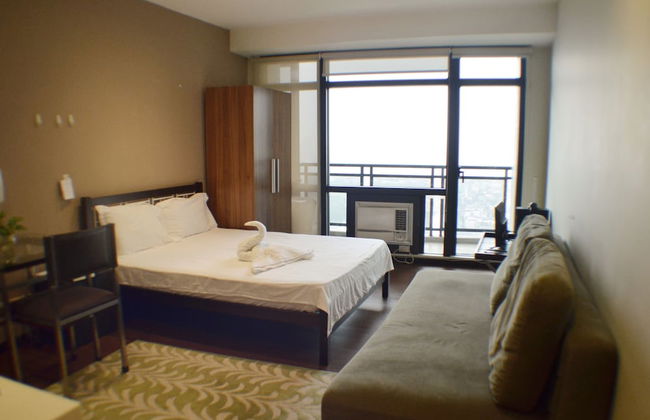 HI HOME at Gramercy Residences - Photo 9