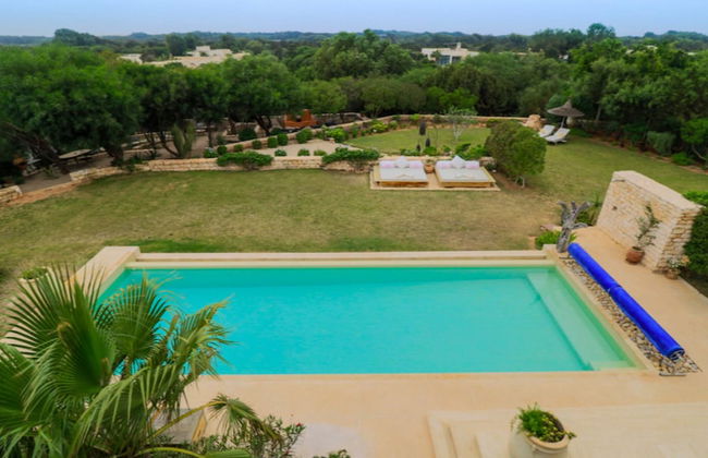 13 Bedroom Villa With Heated Pool, Golf Course, Seaside - Photo 33