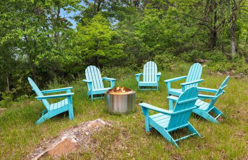 Modern Escape w Mountain Views Fire Pit & Swing - Foto 3