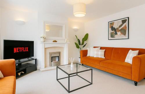 Kempston Home Sleeps 7-9 Long Stays Parking - Foto 1