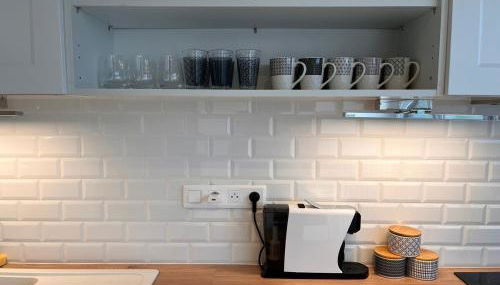 Newly renovated 12th floor central apartment 82m2 - Foto 2