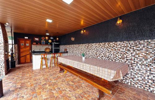 Casa espaçosa com churrasqueira - Foto 5