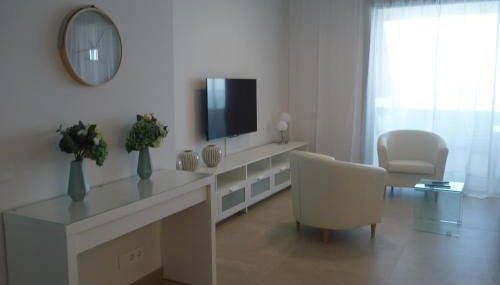Luxury Sea View Apt Fuengirola Seafront - Photo 3