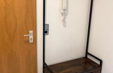 Design-Terrasse-7 Personen-Netflix-Garage-Seenah - Foto 28