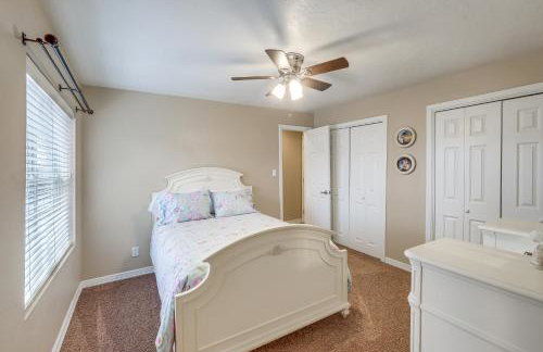 Peaceful Artesia Vacation Rental with Orchard Views! - Foto 20