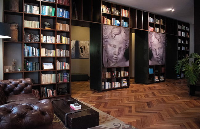 Sites Hotel - Photo 2