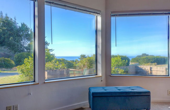 Pacific Splendor Private Hot Tub w/ Views! - Foto 35