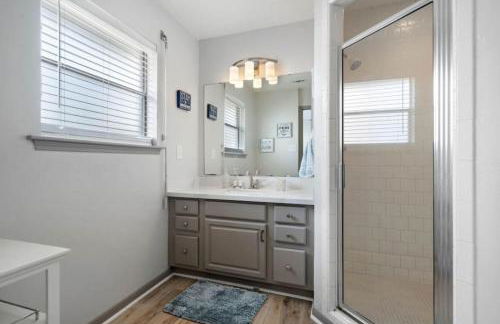 Secluded beachfront house with gorgeous ocean views - Foto 31