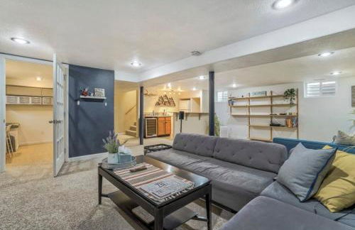 Family Oasis Offices Home Gym Fenced Yard - Foto 32