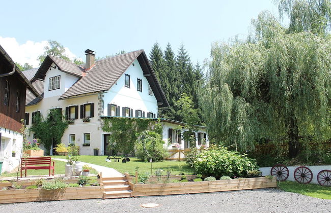 Holiday Home in Hermagor Near Nassfeld Ski Area - Foto 1