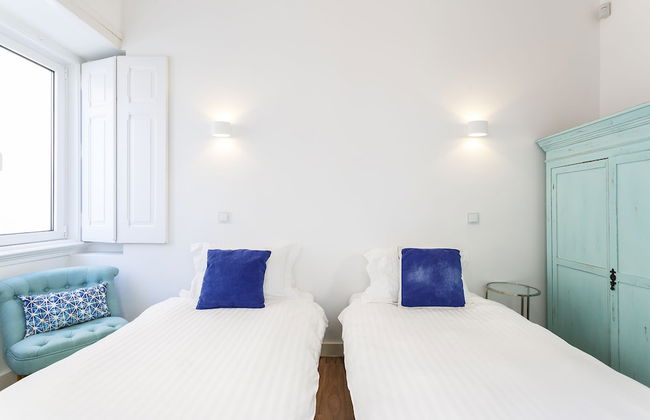 Chalet Estoril Luxury Apartments - Photo 7