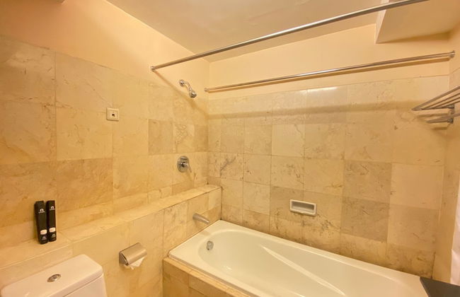 Prime & Cozy 3BR at Braga City Walk Apartment - Foto 26