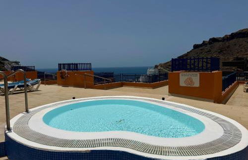 Apartment with views of sea and mountains - Photo 39