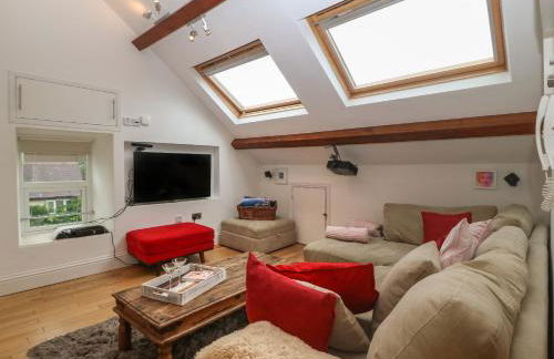 Apartment 2, Gorwel Glas - Photo 3