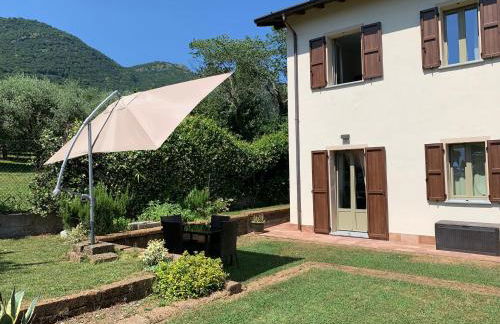 Villa La Bolvedrina - Lake Como Villa Apartments - Garden & First Floor - Foto 17