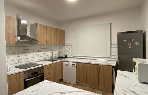 Cozy 3 Bedroom Townhouse - Foto 29