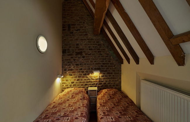 Spacious Villa near Town Center in Mesch - Photo 2