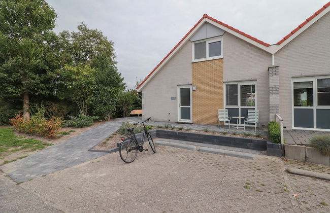 Nice Holiday Home on the Water - Foto 28