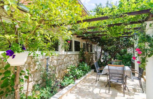 Camelia Luxury Apartments - Photo 52