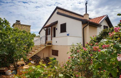 Kaprije apartmani Tina i Ena - Foto 6