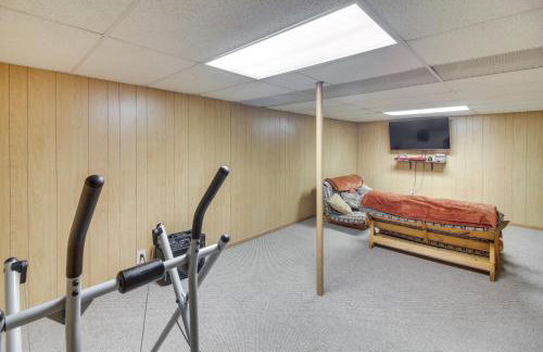 Family Home w/ Game Room! 1 Mi to Dale Hollow Lake - Foto 23