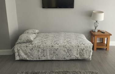 2 Bedroom Garden Flat - Foto 17