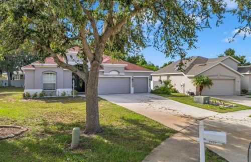 Large 5 bd home close to Beaches - Photo 15