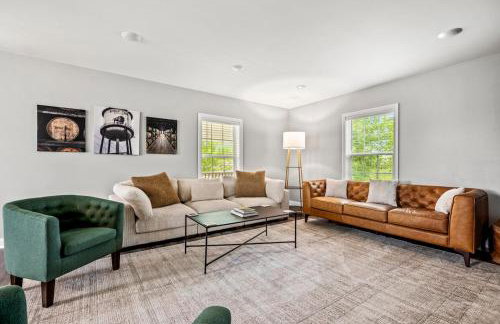 Spacious Home 4BR Fire Pit, Patio Hot Tub - Foto 7