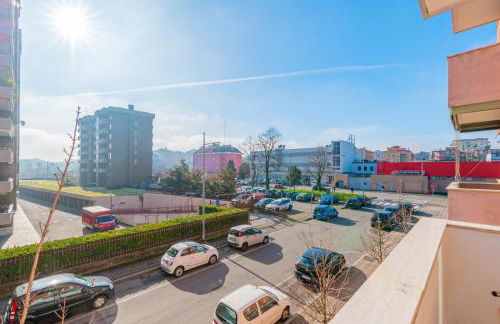 Polyclinic House - Photo 21