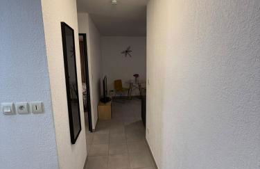 Charmant appartement moderne avec place de parking privative - Foto 7