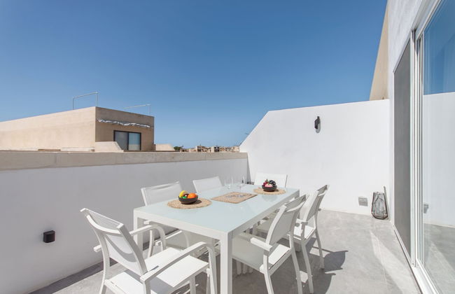 Seaview And Wellness Penthouse In Gozo - Photo 23