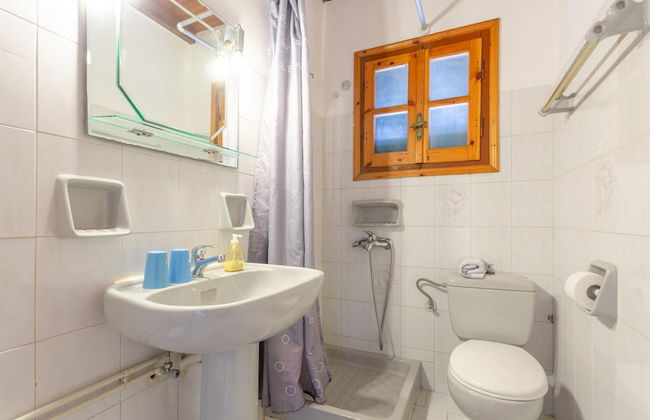 Sofia Large Private Pool Walk to Beach Sea Views A C Wifi Car Not Required - 1552 - Photo 33